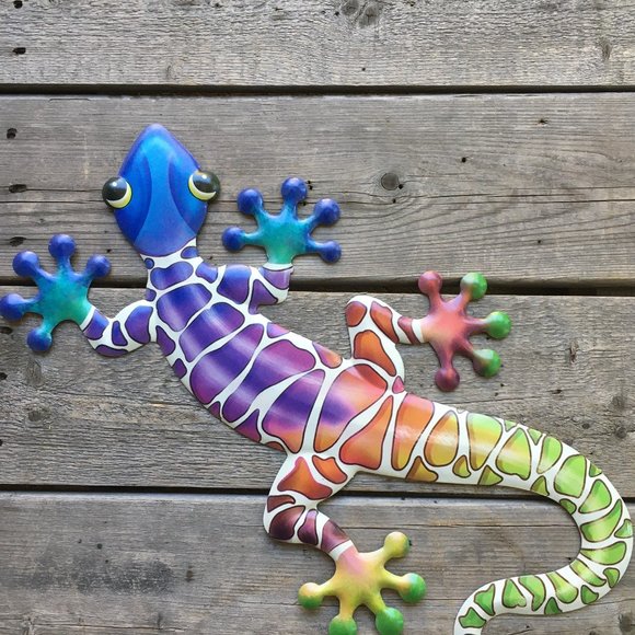 18" Vibrant-PURPLE Gecko Metal Wall Decor - Picture 1 of 2